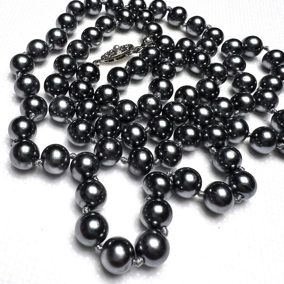 Vintage Jewelry - Vintage Long Costume Black Pearls